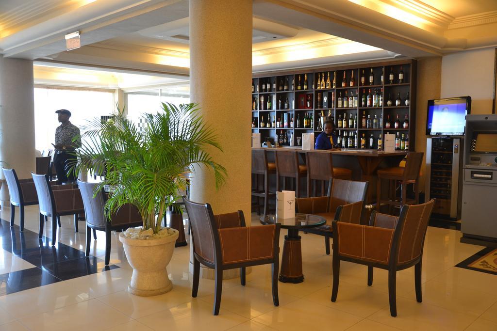 Nobila Airport Hotel Cotonou Ngoại thất bức ảnh
