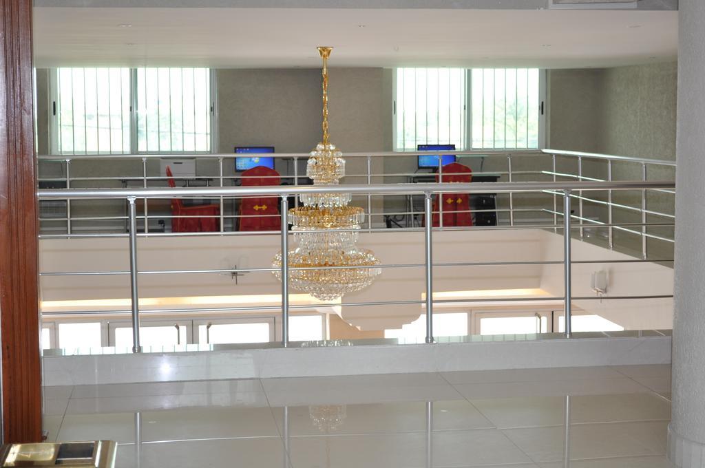 Nobila Airport Hotel Cotonou Ngoại thất bức ảnh
