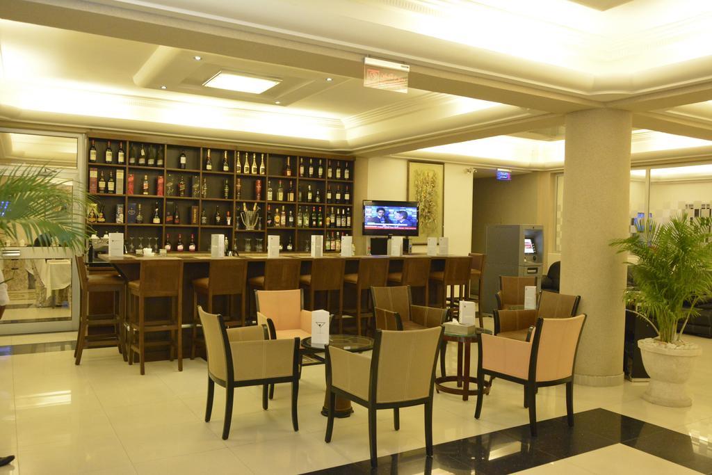 Nobila Airport Hotel Cotonou Ngoại thất bức ảnh