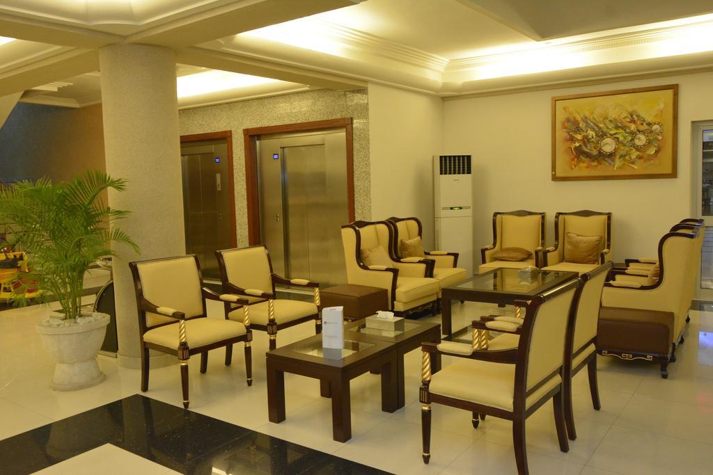 Nobila Airport Hotel Cotonou Ngoại thất bức ảnh