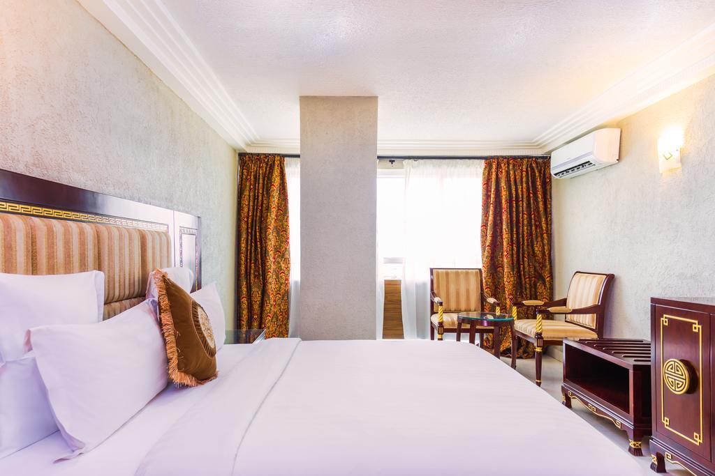 Nobila Airport Hotel Cotonou Ngoại thất bức ảnh
