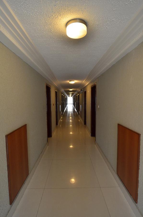 Nobila Airport Hotel Cotonou Ngoại thất bức ảnh