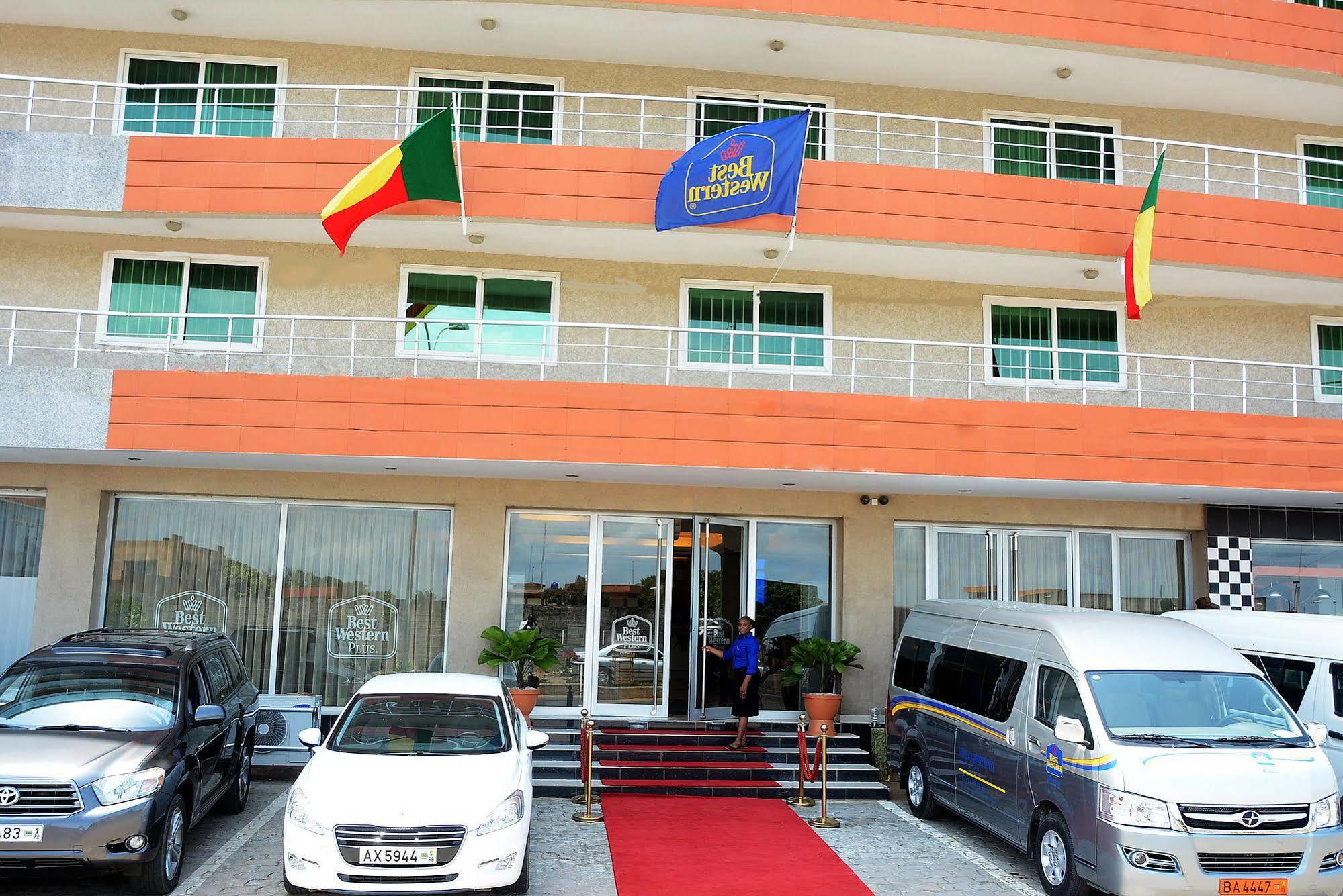Nobila Airport Hotel Cotonou Ngoại thất bức ảnh