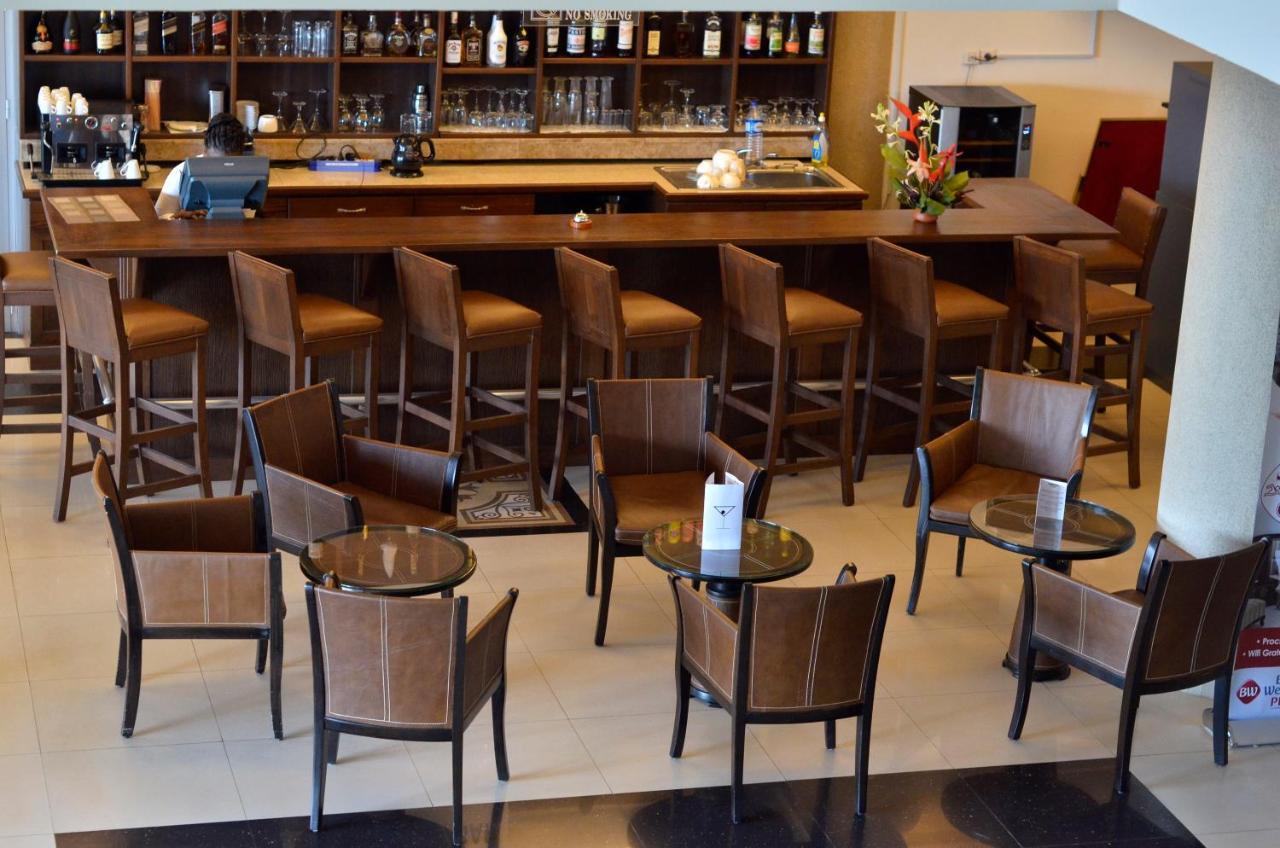 Nobila Airport Hotel Cotonou Ngoại thất bức ảnh